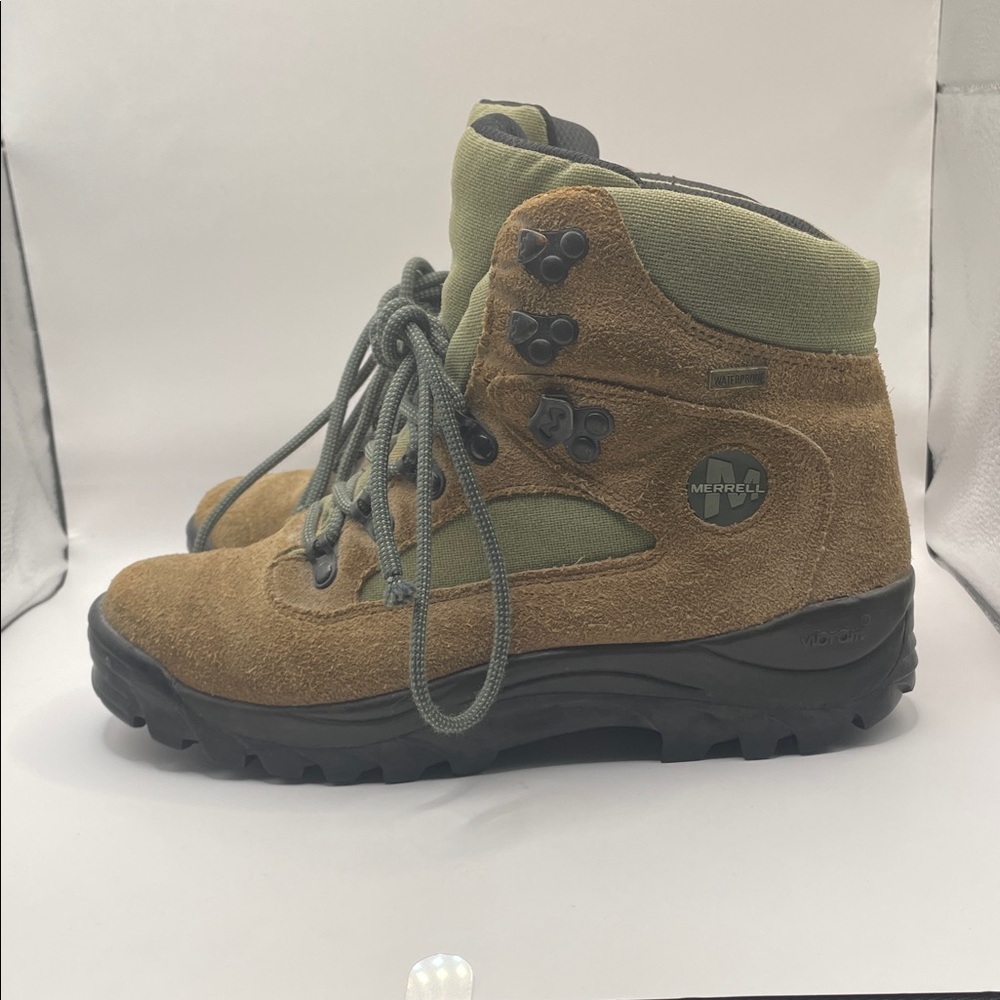 Merrell - Waterproof outdoor Hiking Boots - Brown / Green - 8